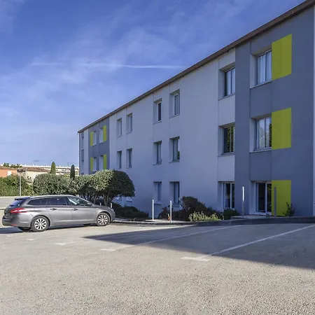 - échangeur A7 A9 Hotel
