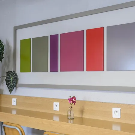Hotel - échangeur A7 A9 Orange (Vaucluse)