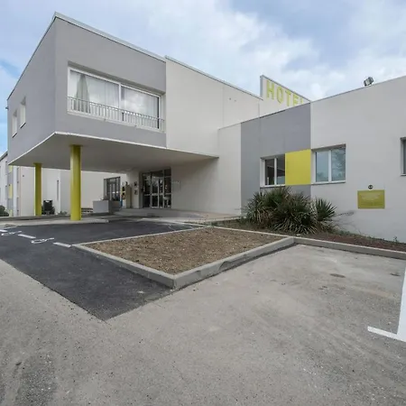- échangeur A7 A9 Hotel Orange (Vaucluse)